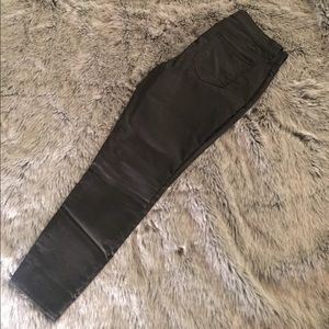 Old navy rockstar painted jean | 14 petite