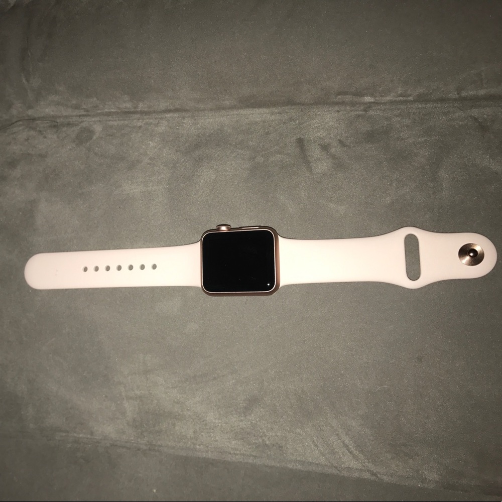 Rose Gold Series 1 38mm Apple Watch