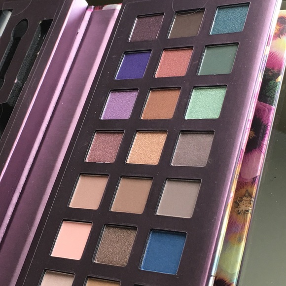 ๐ธx2HP ULTAbeauty ULTAmate Palette Allโขinโข1+Mirror - Picture 5 of 8