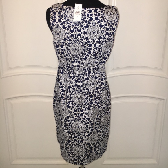 LOFT Dress - Picture 3 of 4