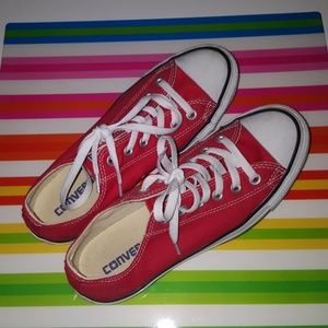 Red Converse