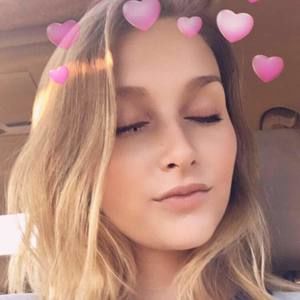 Meet your Posher, Cora-ann