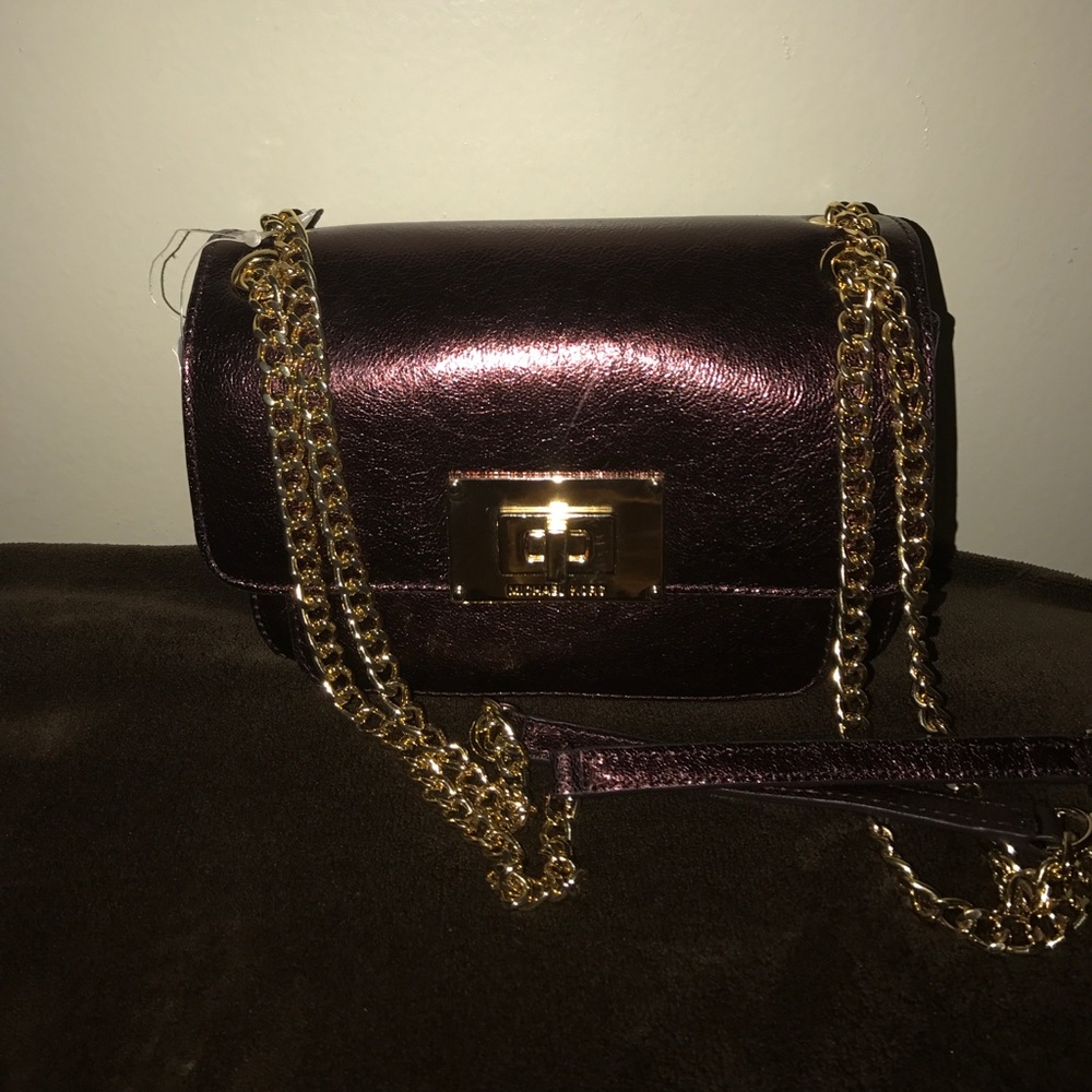 Micheal kors crossbody bag