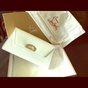 Christian Louboutin Vero DoDat Clutch Patent