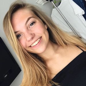 Meet your Posher, Alaina grace