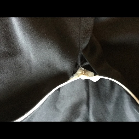 CHANEL! NWT**Final Price** - Picture 7 of 8