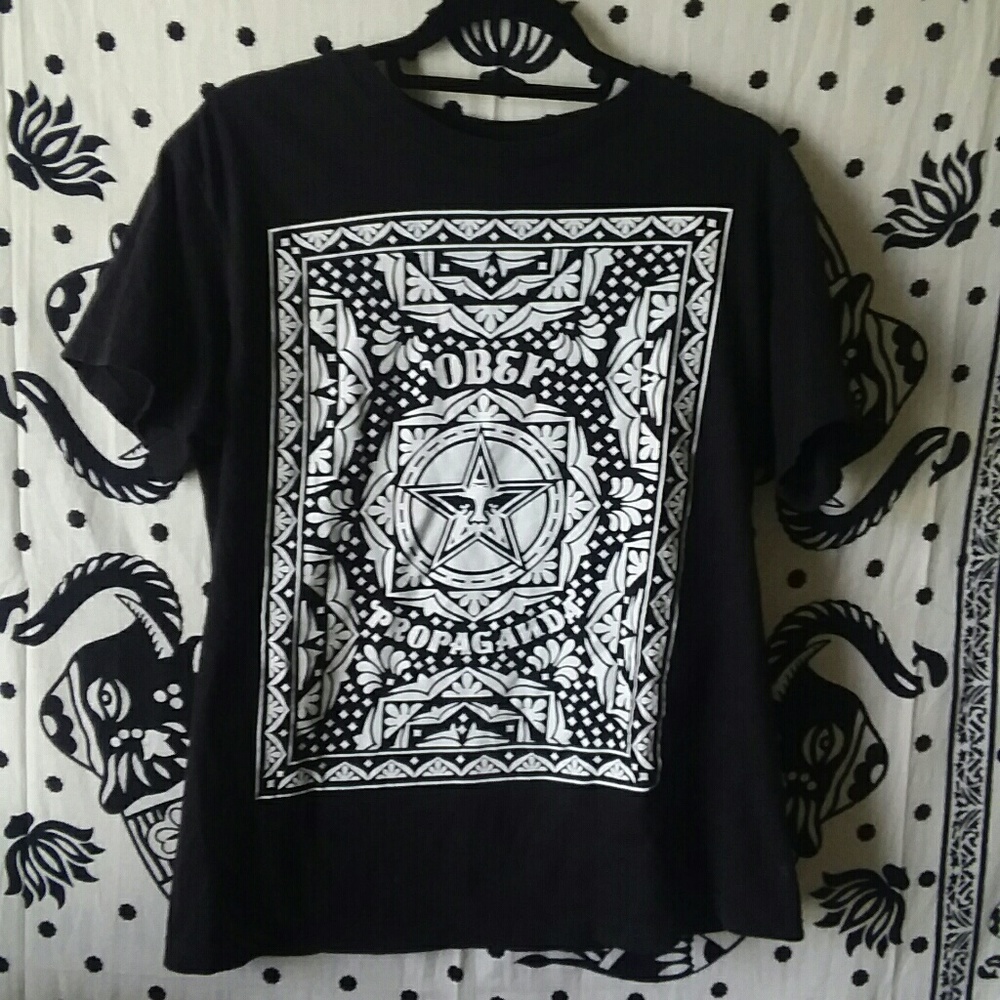 Obey t-shirt