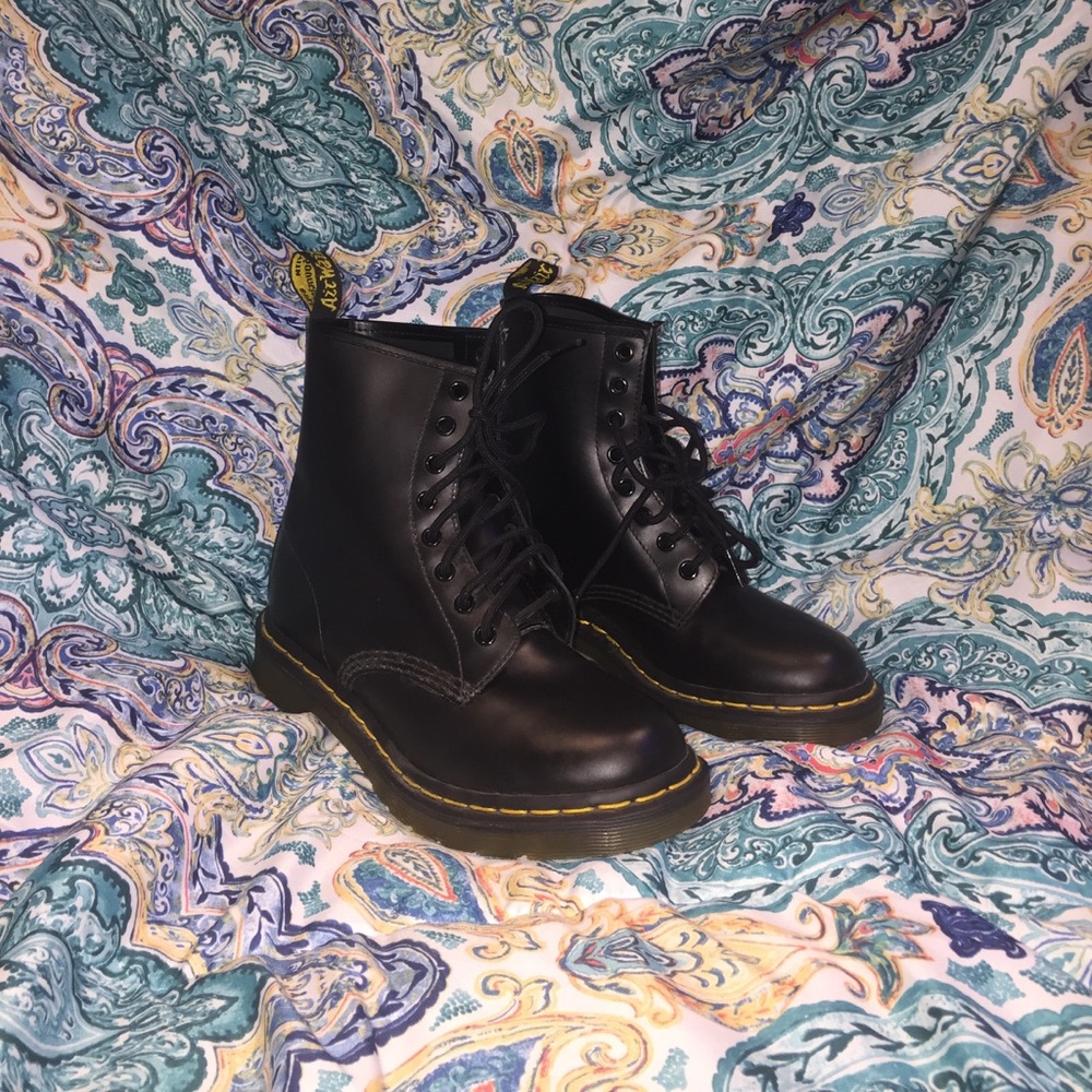Dr Martens 1460 Smooth Boots