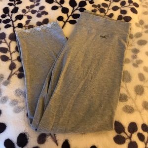 Grey leggings!