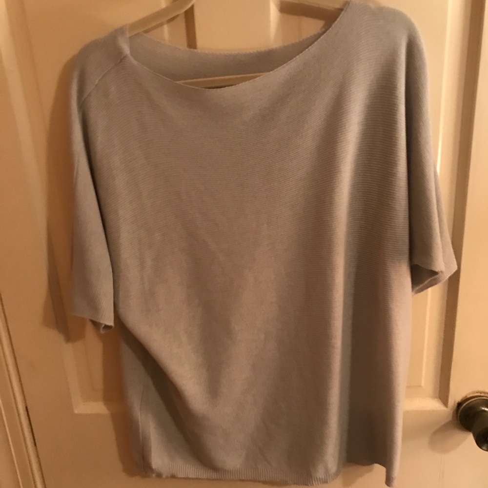 Gray Top