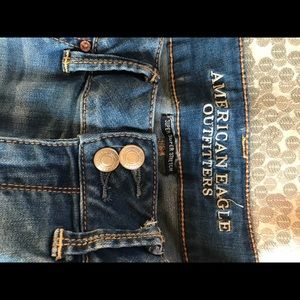 Distressed Capris American Eagle
