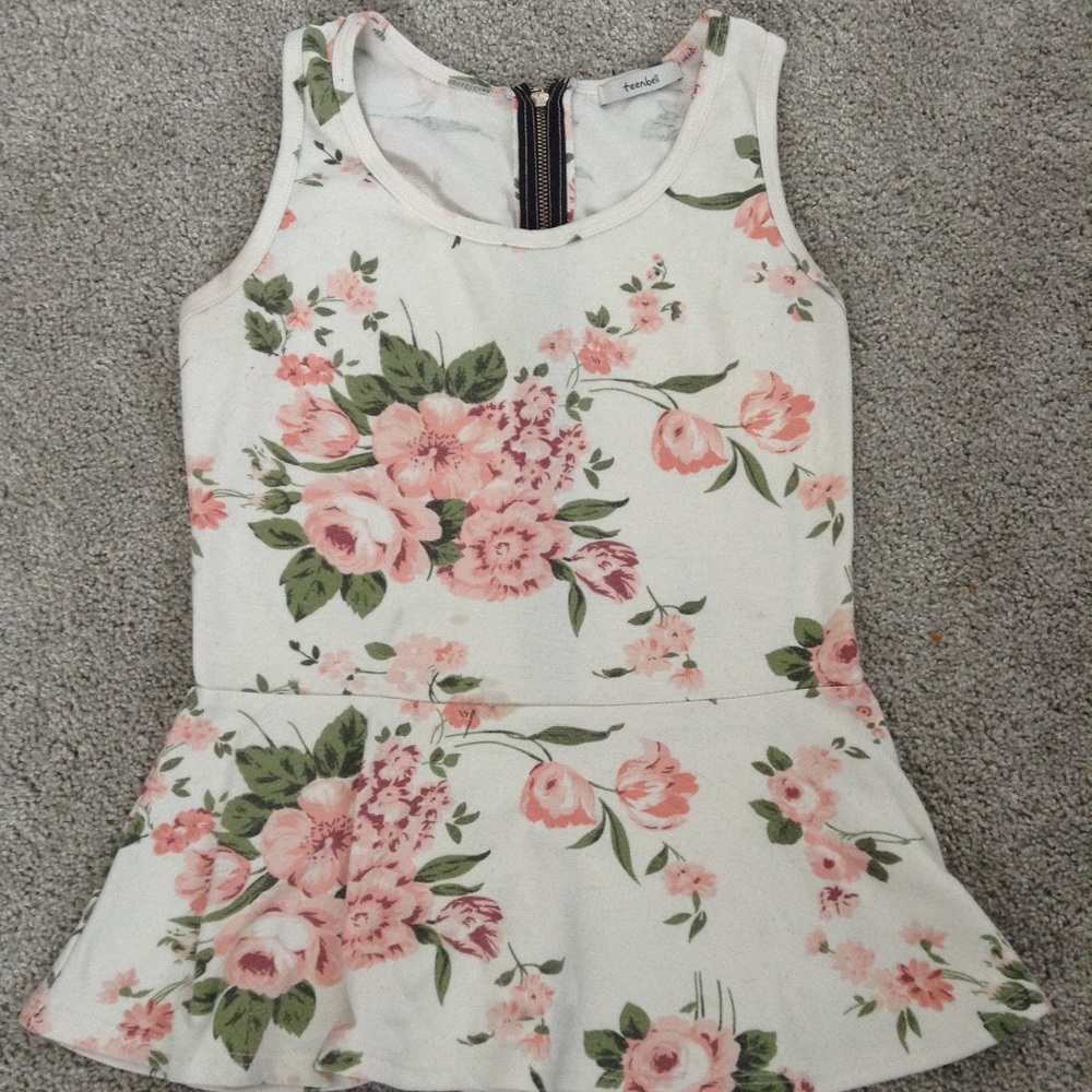 Flower top size small