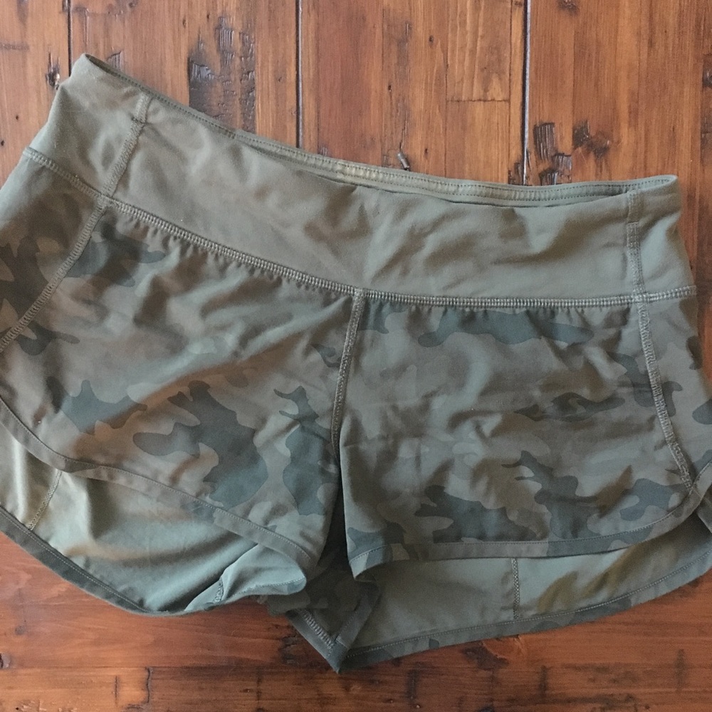 SOLD! Lululemon CAMO Speeds - Picture 1 of 5