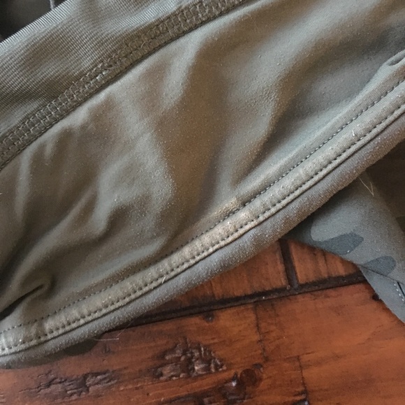 SOLD! Lululemon CAMO Speeds - Picture 5 of 5