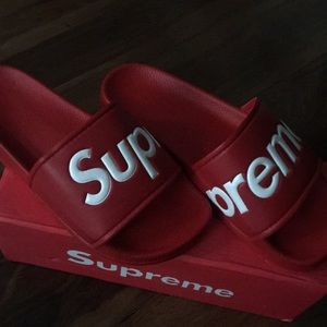 Supreme slides