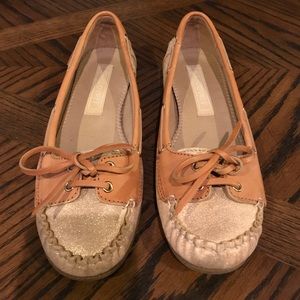 Coach Poppy Moccasins Metallic Gold w/ Tan Details Coach Poppy Moccasins Metallic Gold w/ Tan Details
