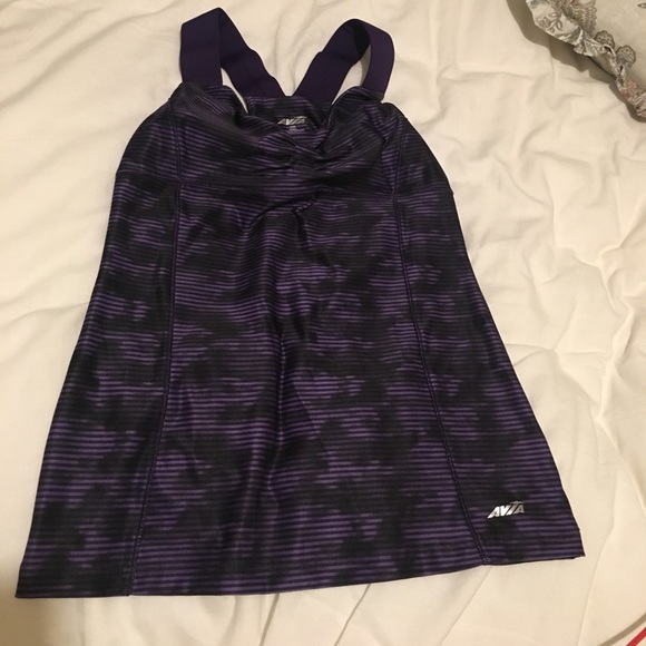 Work out top - Picture 1 of 2