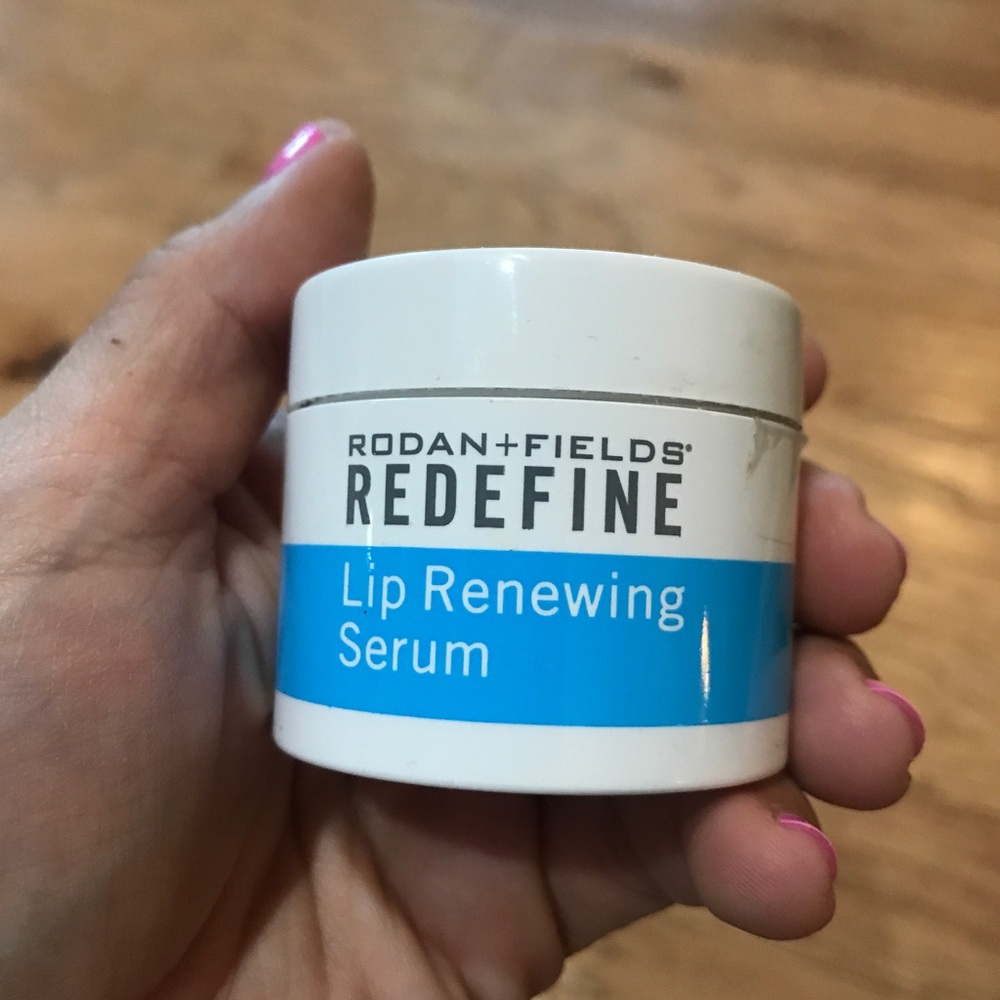 Lip Renewing Serum- Rodan Fields