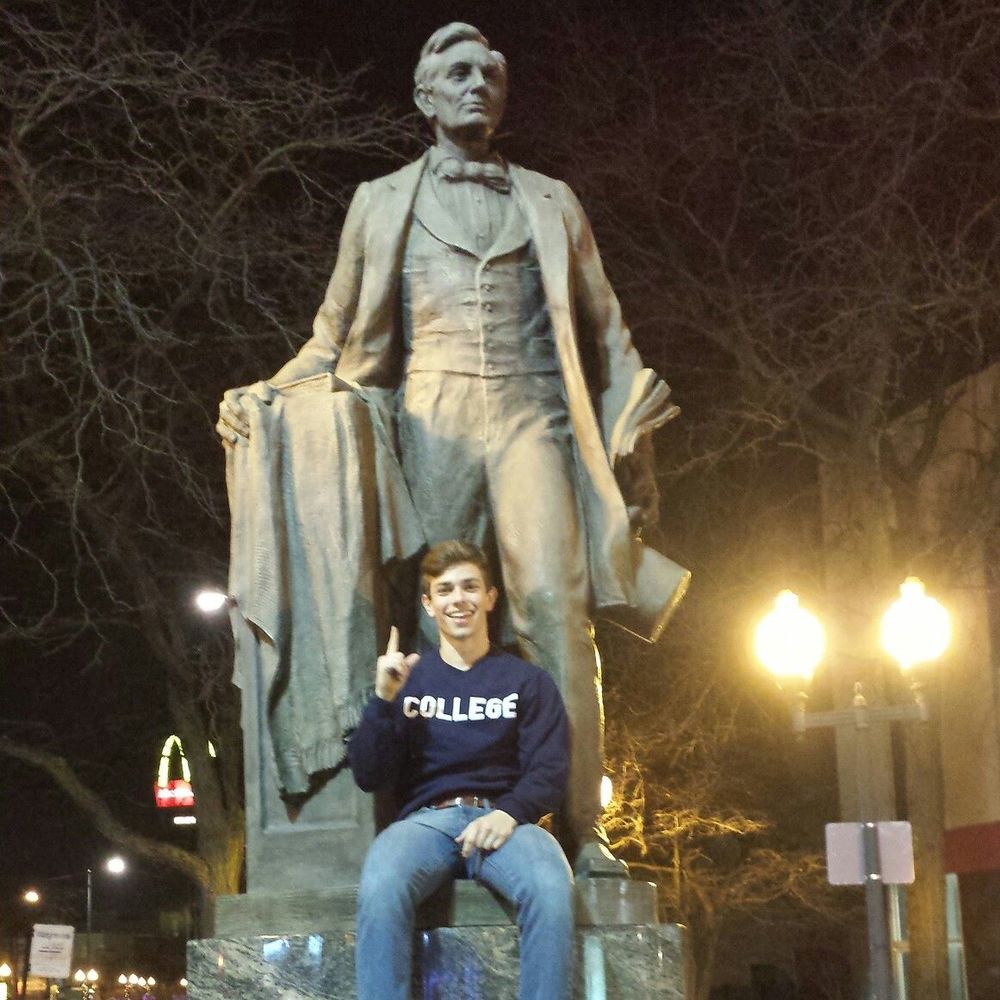 Meet your Posher, Adam