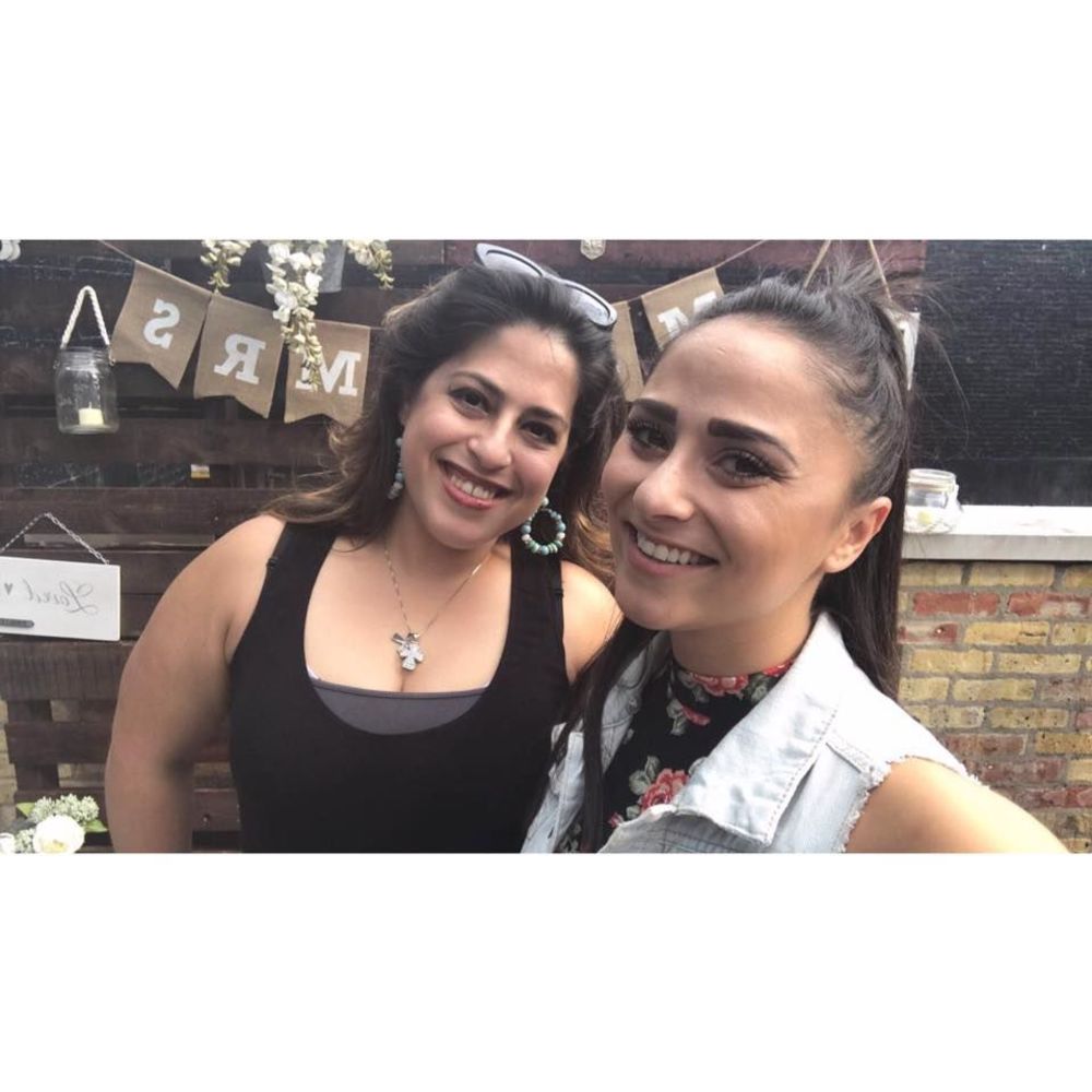 Meet your Posher, Liana