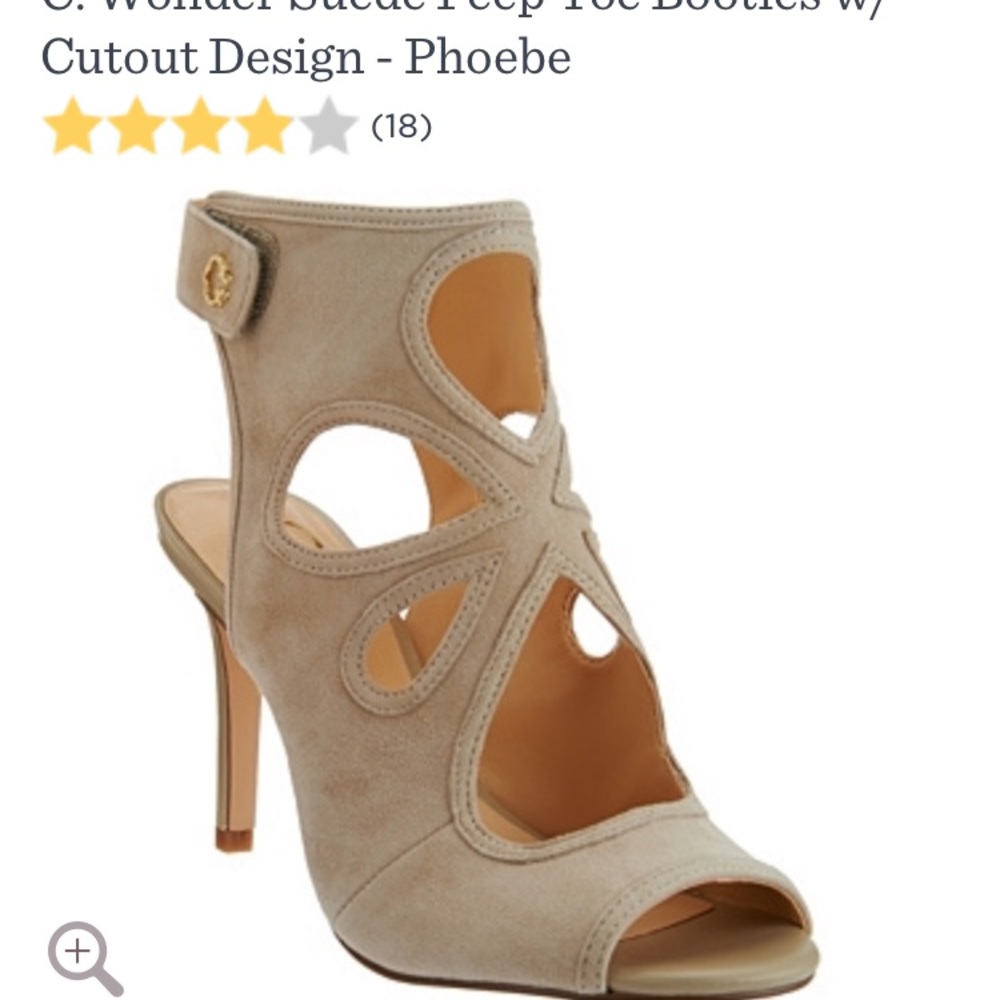 NEVER WORN heel bootie nude suede