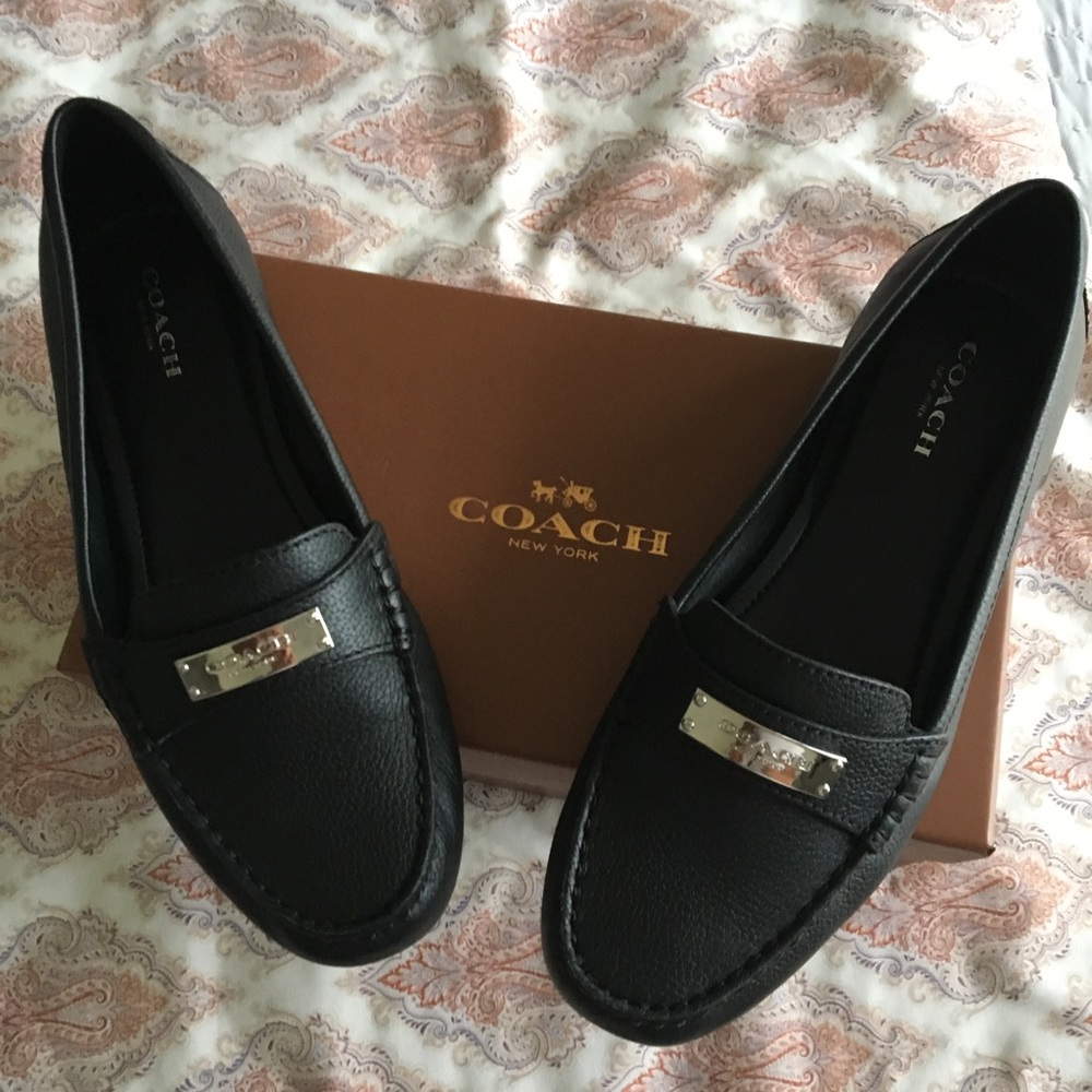 ❌SOLD ❌Coach pebble grain leather flats