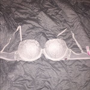 VS PINK white lace push up bra