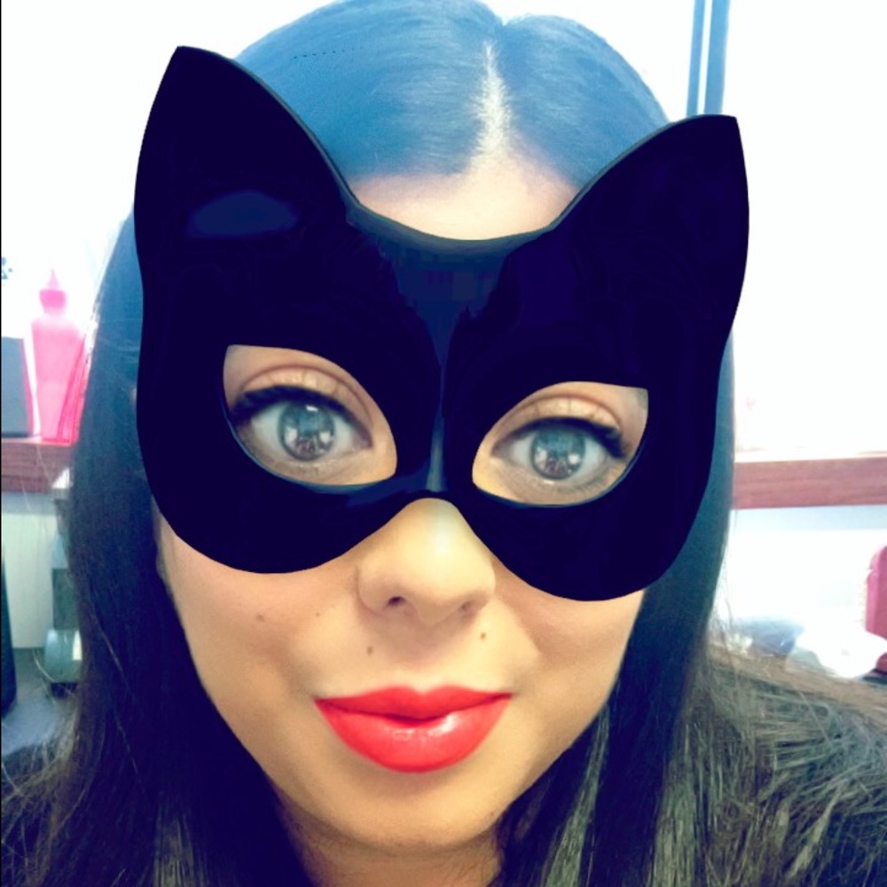 Meet your Posher, Christina