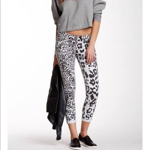 Hudson Cropped Skinny Jeans ❣️ Hudson Cropped Skinny Jeans ❣️