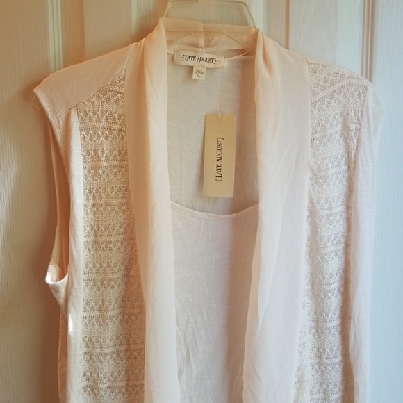 NWT LATE AUGUST S/S CREME BLOUSE SZ XL - Picture 2 of 4