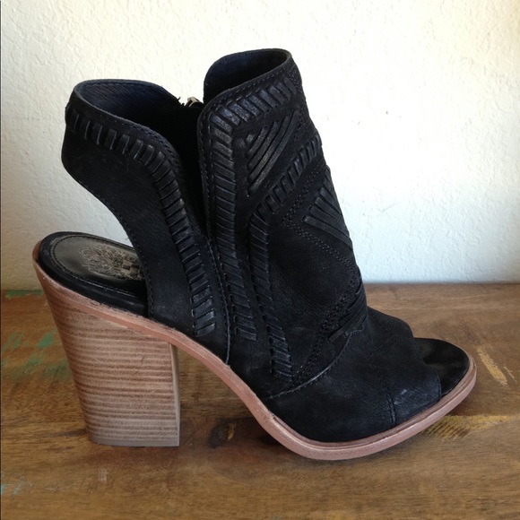 Vince Camuto Shoes - VINCE CAMUTO KARINTA BOOTIE 9.5 BLACK $ FIRM