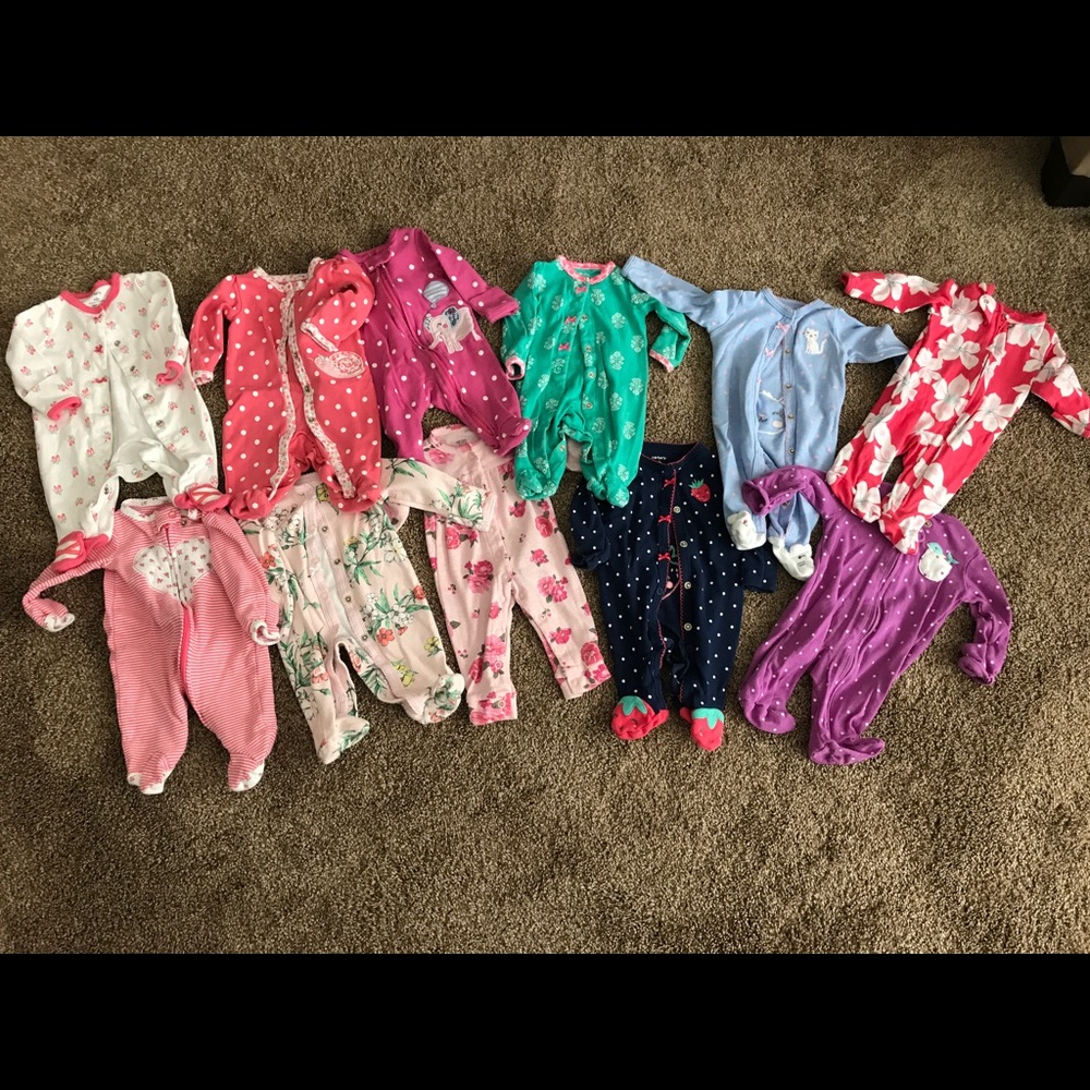 11 newborn Jammie's