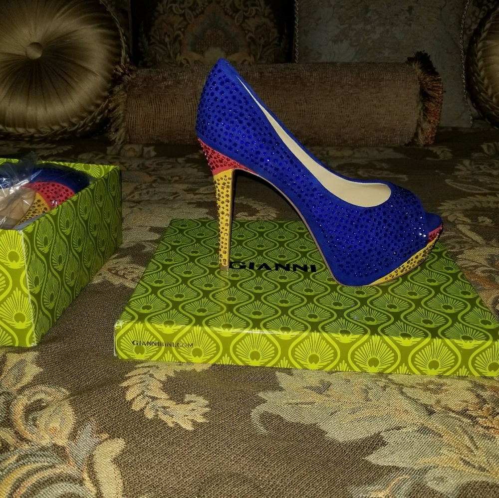 Gianni Bini Heels