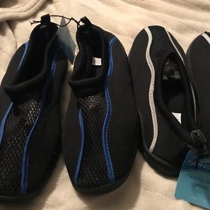 Men's water shoes 8.5