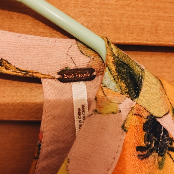 Tegan Floral Mini Dress NWOT - Picture 3 of 3