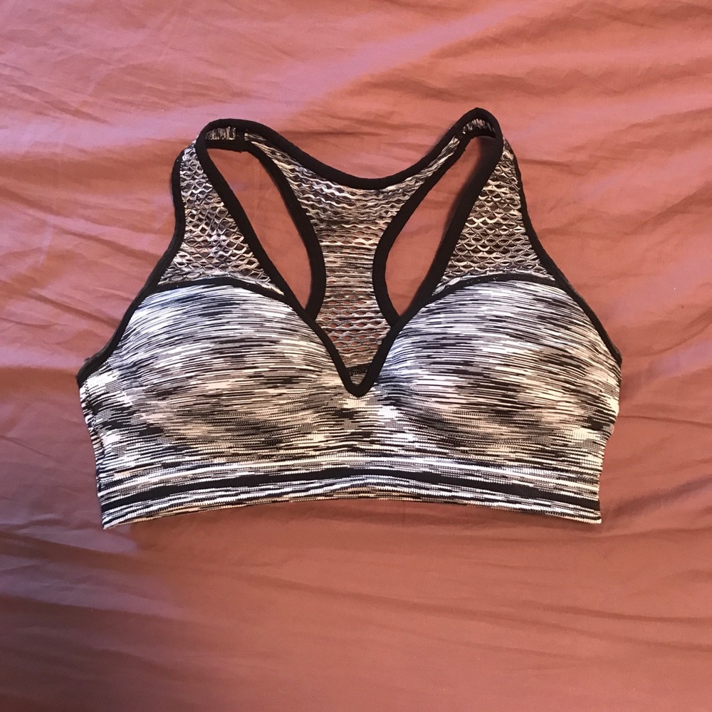 Victoria's Secret pink push up sports bra medium