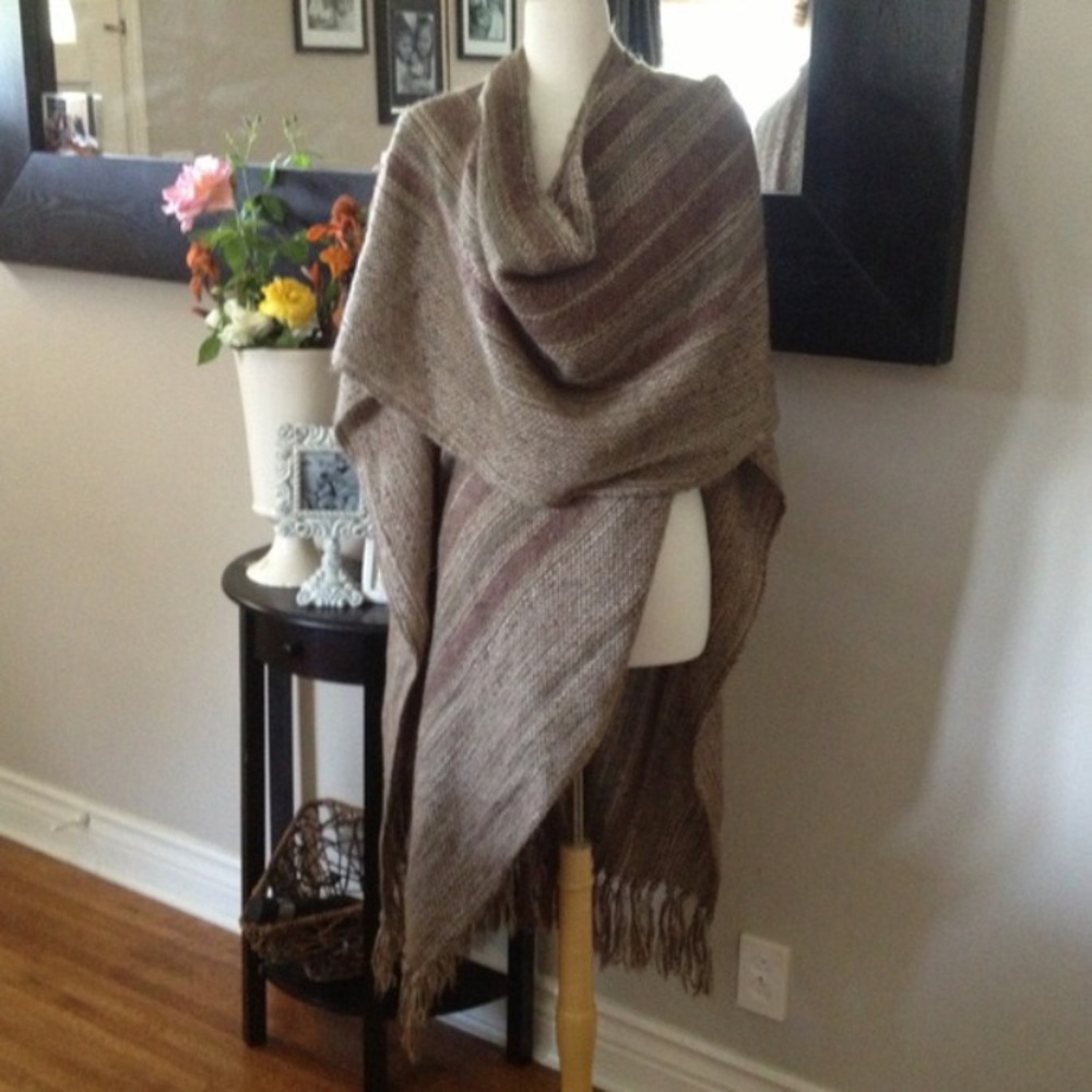 Open heavy knit shawl