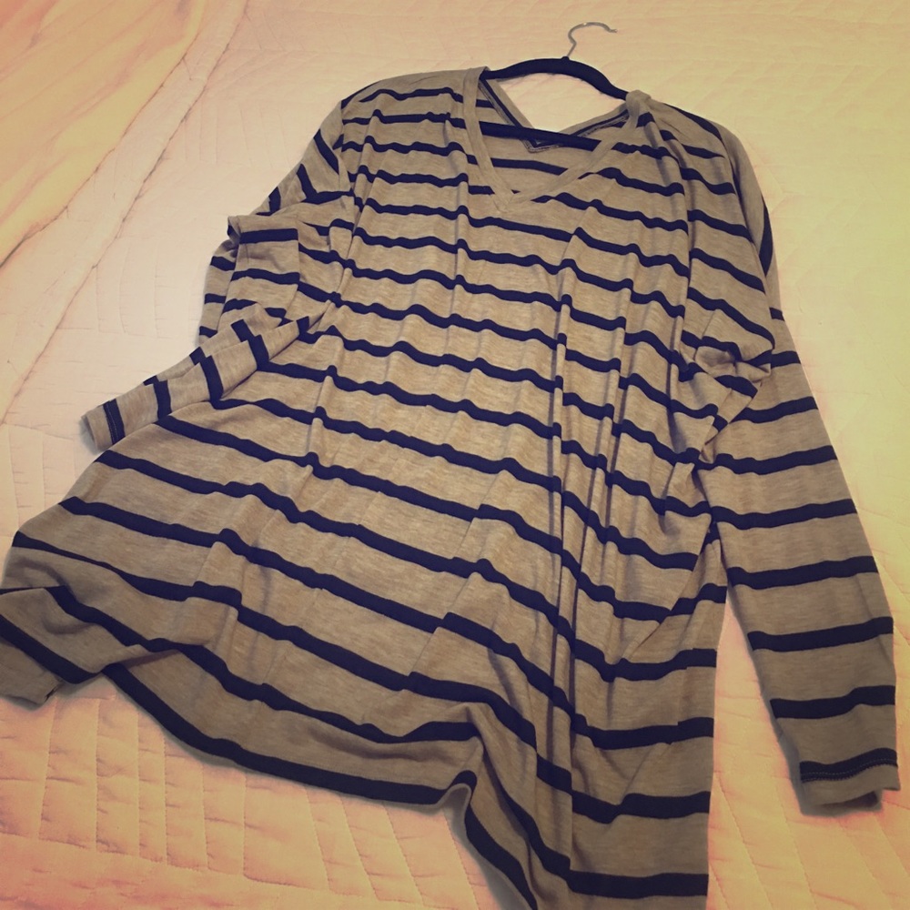 NWT - Express Blouse - Striped - Med