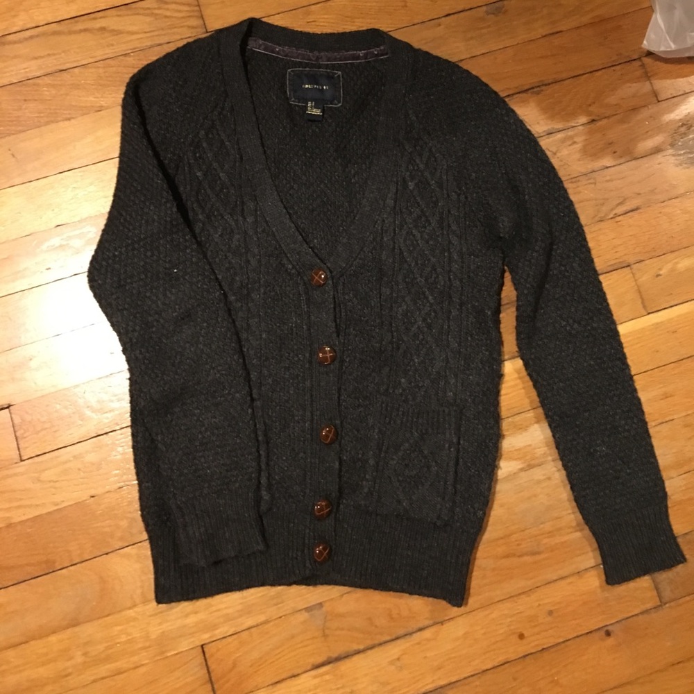 gray v neck cardigan sweater
