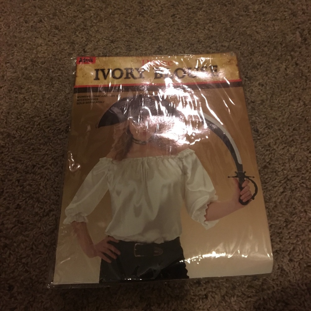 Halloween costume pirate