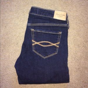 A&F "The A&F Boot" Jeans A&F "The A&F Boot" Jeans