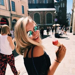 Meet your Posher, Morgan