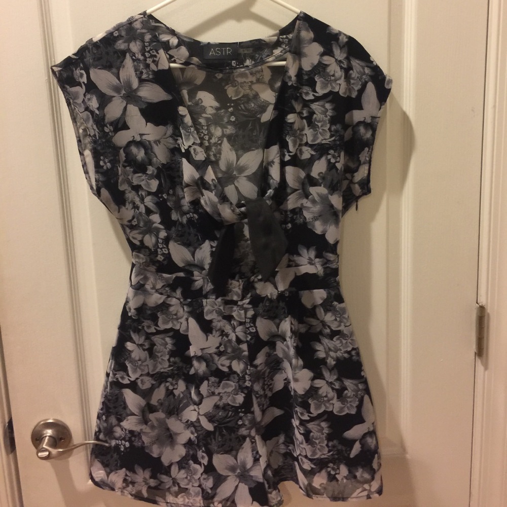 ASTR Orchid Romper