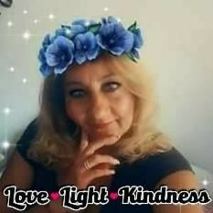 Meet your Posher, Angie