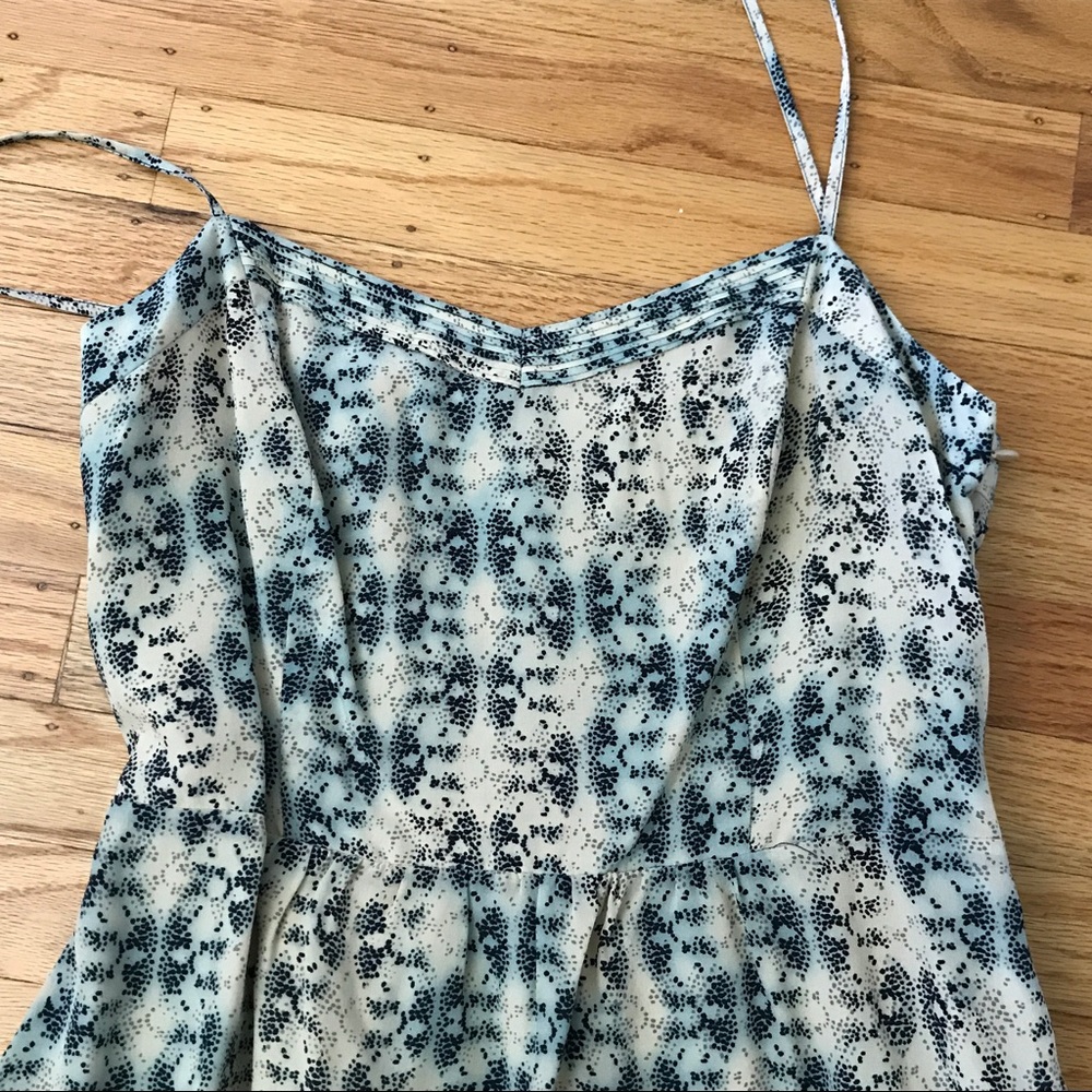 Cute anthro dress - Picture 3 of 5