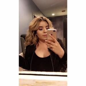 Meet your Posher, Marcela