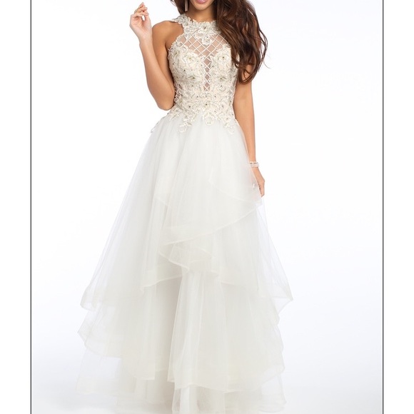 Ivory ballgown - Picture 2 of 3