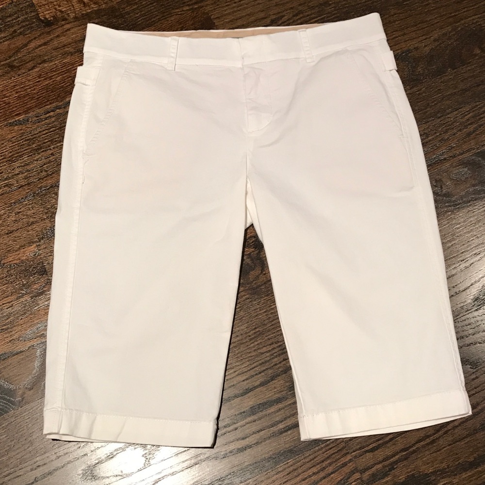 Vince white cotton Bermuda shorts NEW WITH TAGS