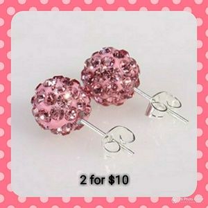 โญ2/$10 Pink Shamballa Stud Earrings โญ2/$10 Pink Shamballa Stud Earrings