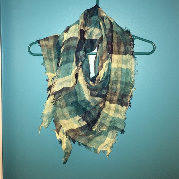 Stock up for Winter! Scarf Bundle!! - Picture 3 of 8